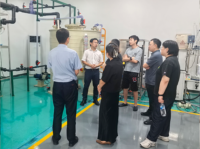 常安镇镇长、镇党委副书记、开发区副主任莅临我司中试基地参观交流!(图2) 1-251016155UKY.png